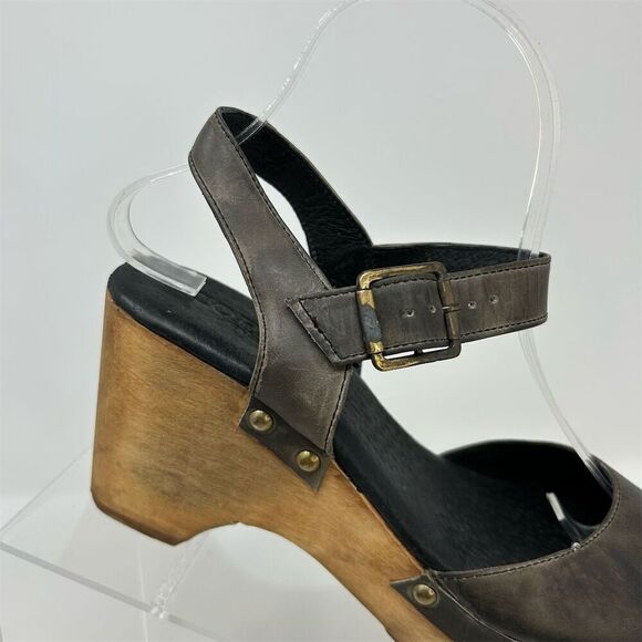 Cordani Brown Leather Slingback Heeled Studded Clogs Size 38 Closed Toe Sandals - Picture 3 of 14